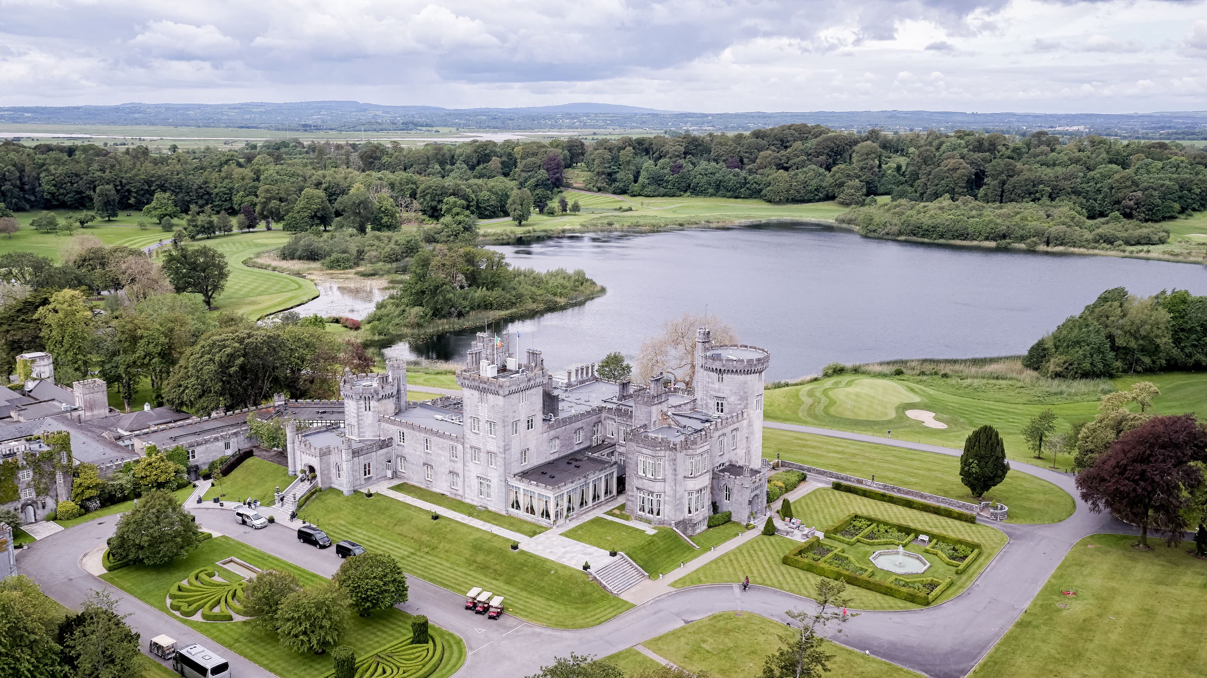 Castle in Shannon Ireland: Explore These 5-Star Castle Hotels & Hidden Gems